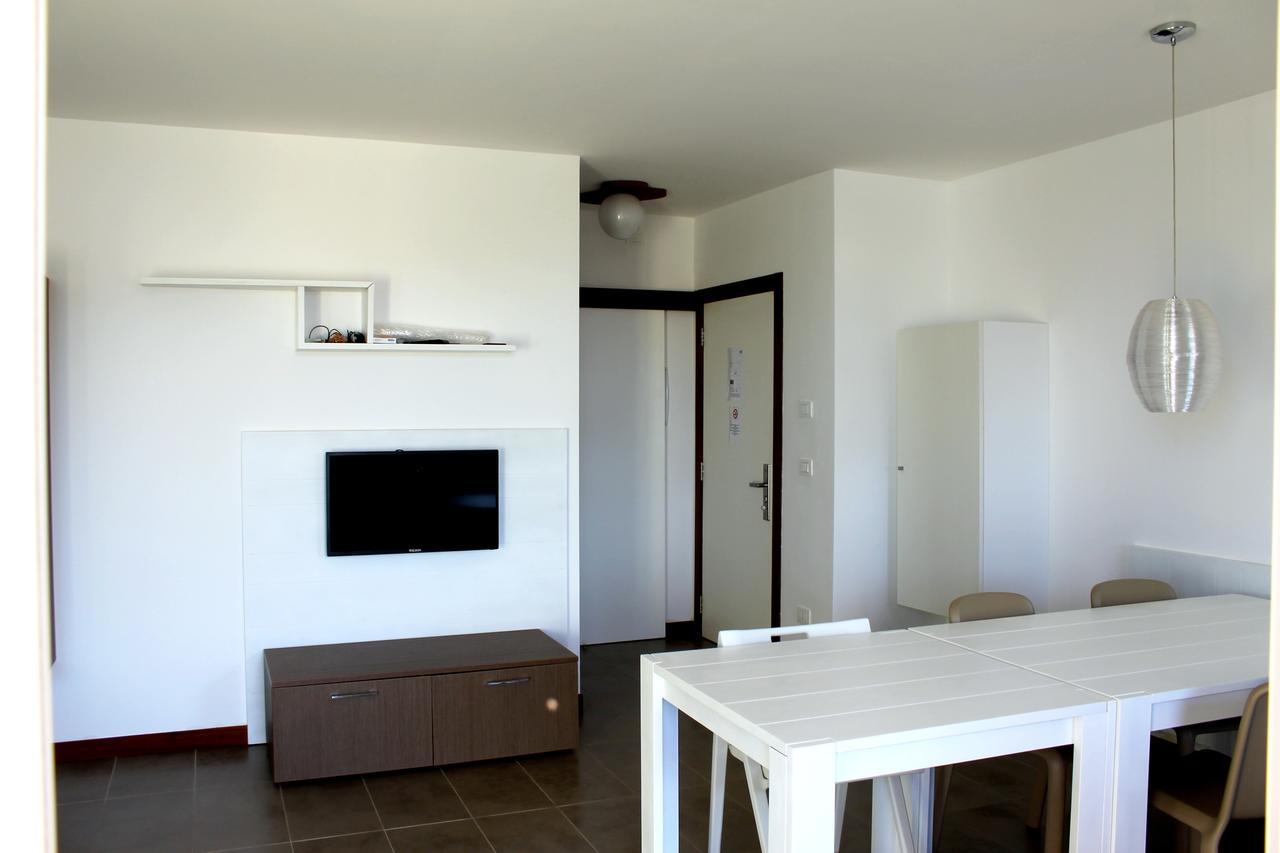 Apartamento Las Rochas Mindelo Esterno foto